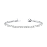 18k White Gold and Diamond Tennis measuring 7 inches length and total gold weight of 12.42g