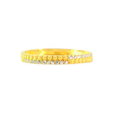 22k Yellow Cubic Zirconia Ring in size 8 and total gold weight of 1.92g