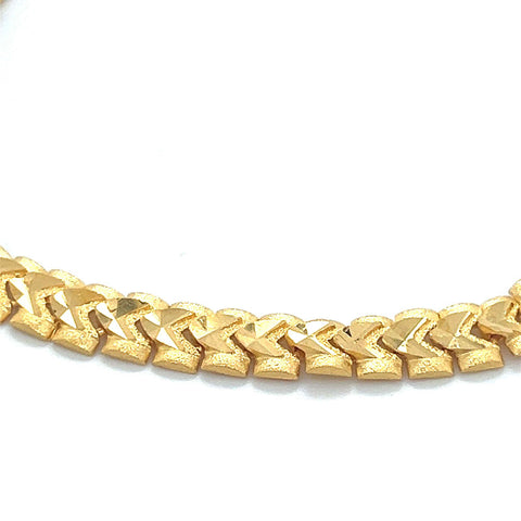 22K Gold Men's V Pattern Bracelet