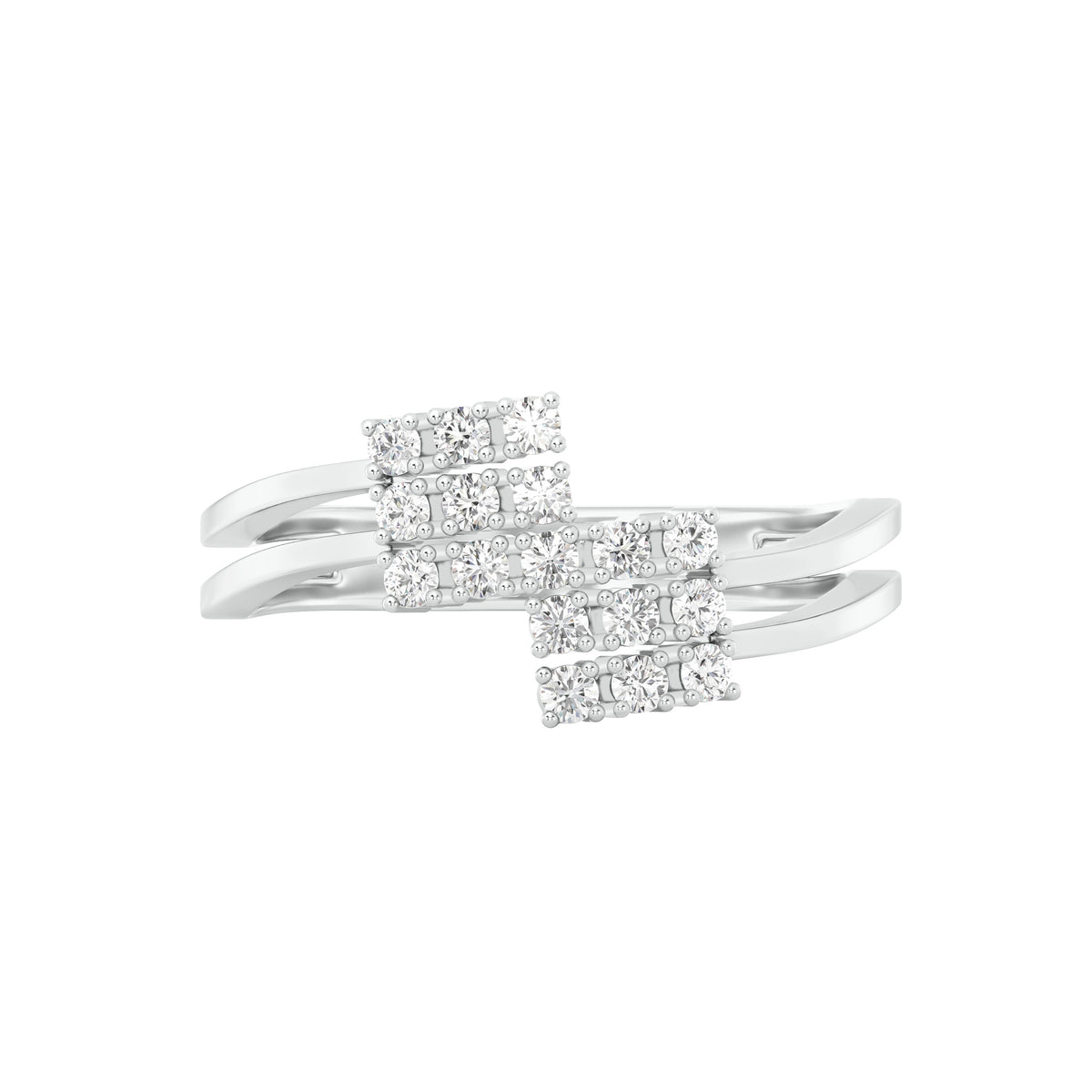 18k White Gold and Diamond Fancy Ring in size 5.5 and total gold weight of 2.51g
