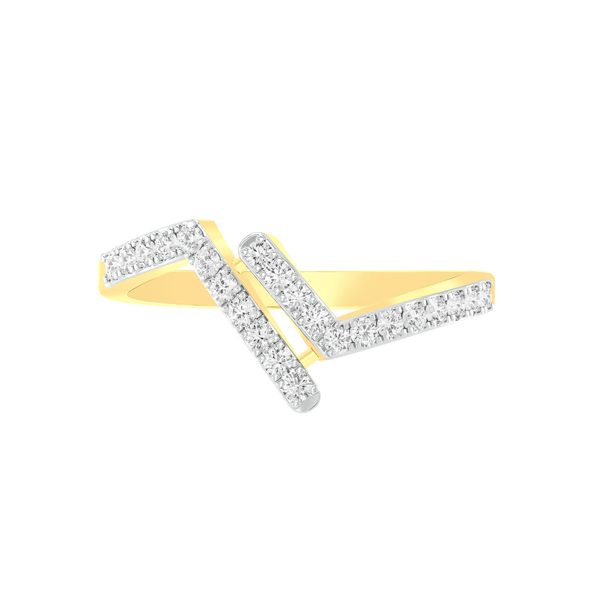 18k Yellow Gold and Diamond Fancy Ring in size 5.5 and total gold weight of 2.04g