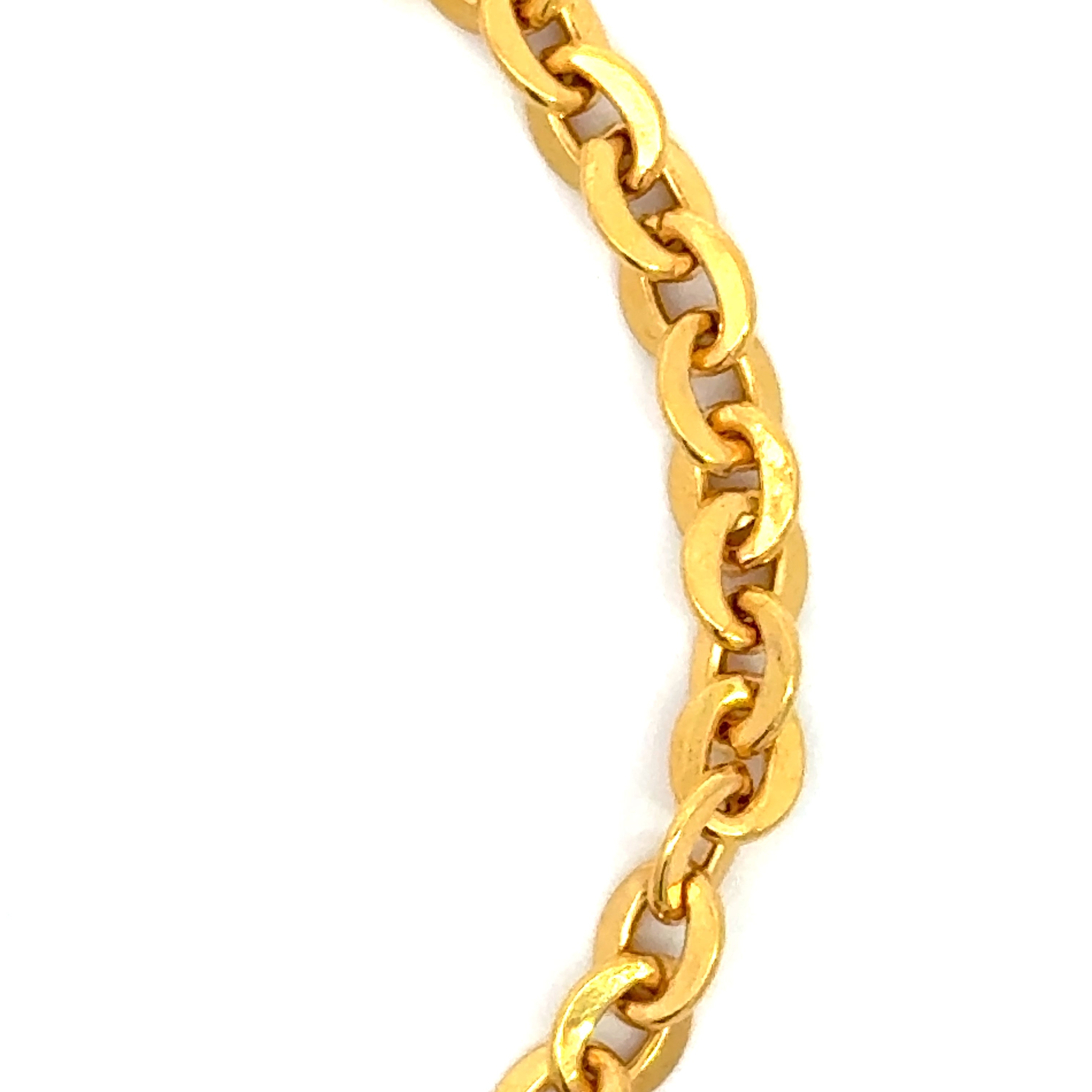 22k Yellow Gold Sleek Classic Link Bracelet measuring 4mm thickness x 7.44 inch length