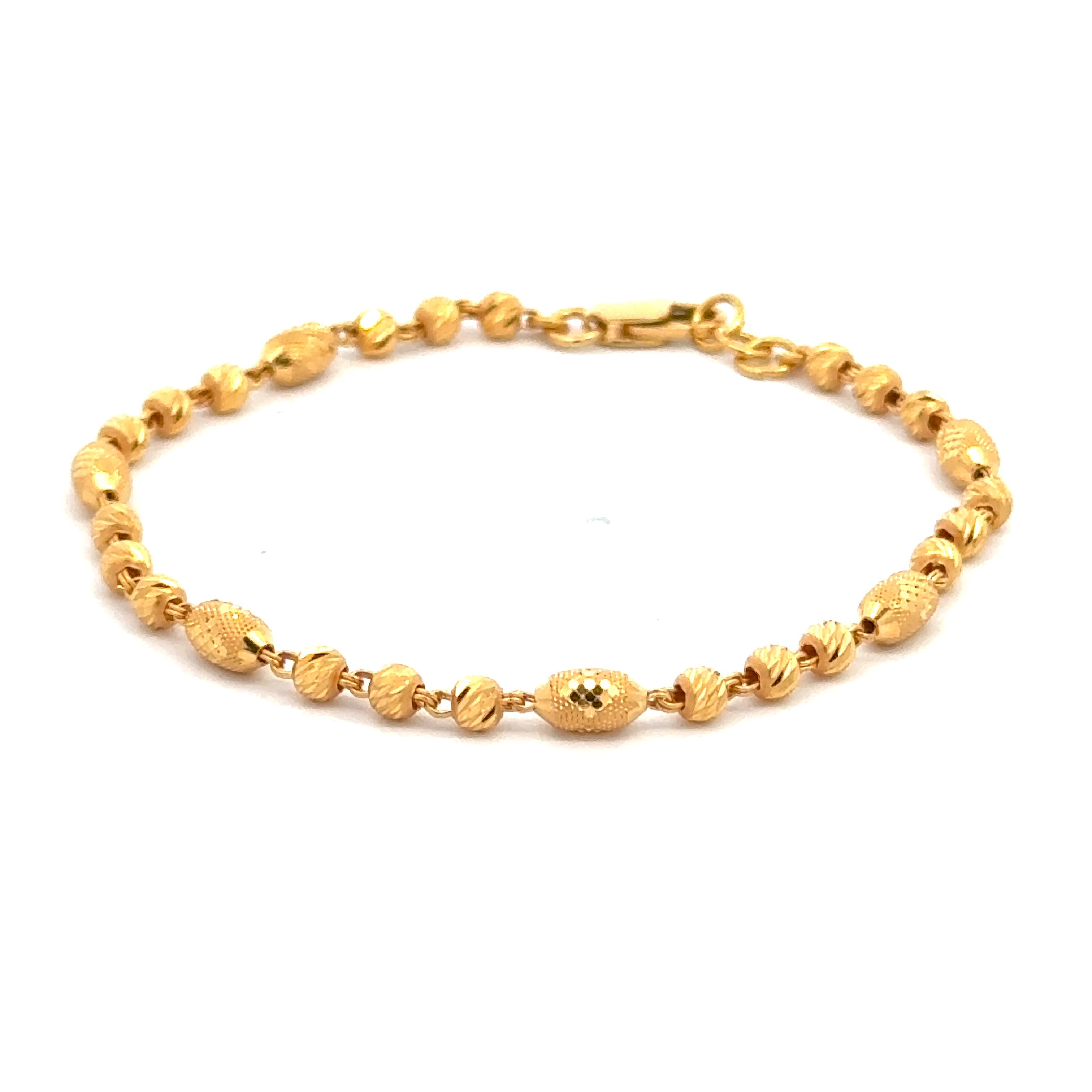 22k Yellow Gold Shiny Charming Antique Bracelet measuring 4mm thickness x 7 inch length