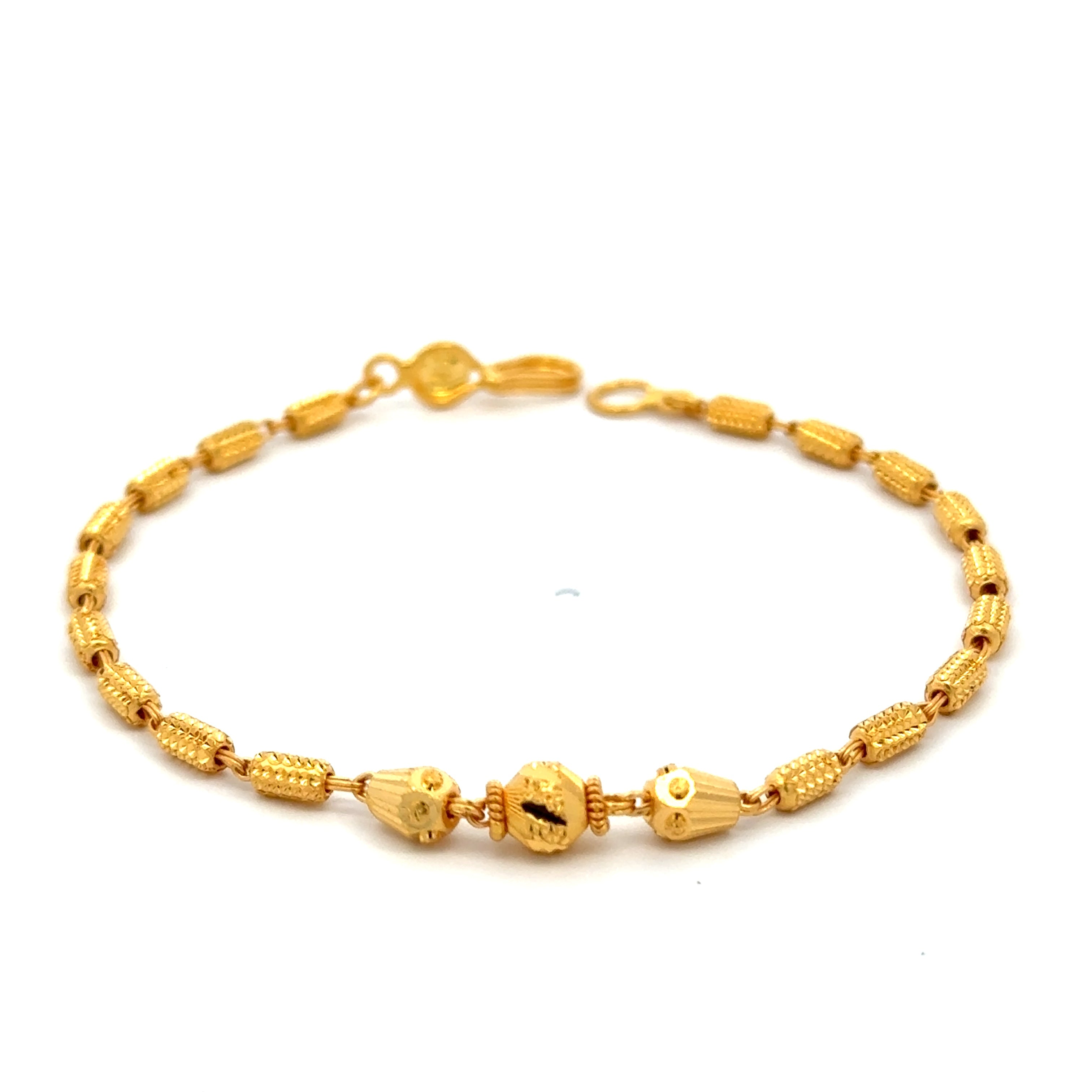 22k Yellow Gold Radiant Bullet Charm Bracelet measuring 5mm thickness x 7 inch length