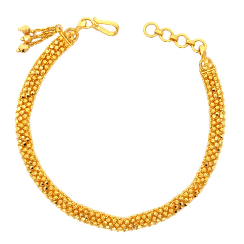 22k Yellow Gold Charm Chain Bracelet measuring 5mm thickness x 7.5 inch length