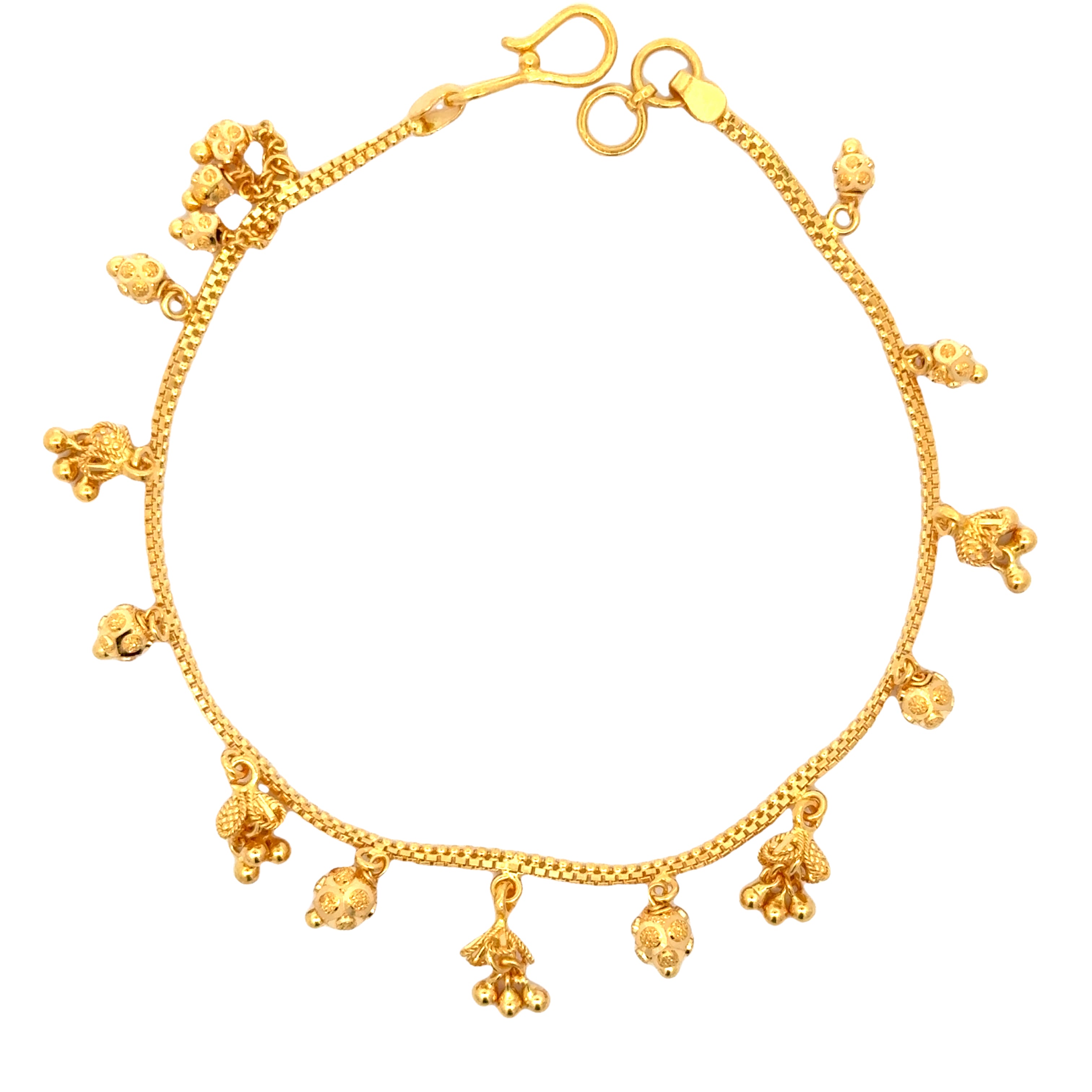 22k Yellow Gold Charm Chain Bracelet measuring 2mm thickness x 7.5 inch length