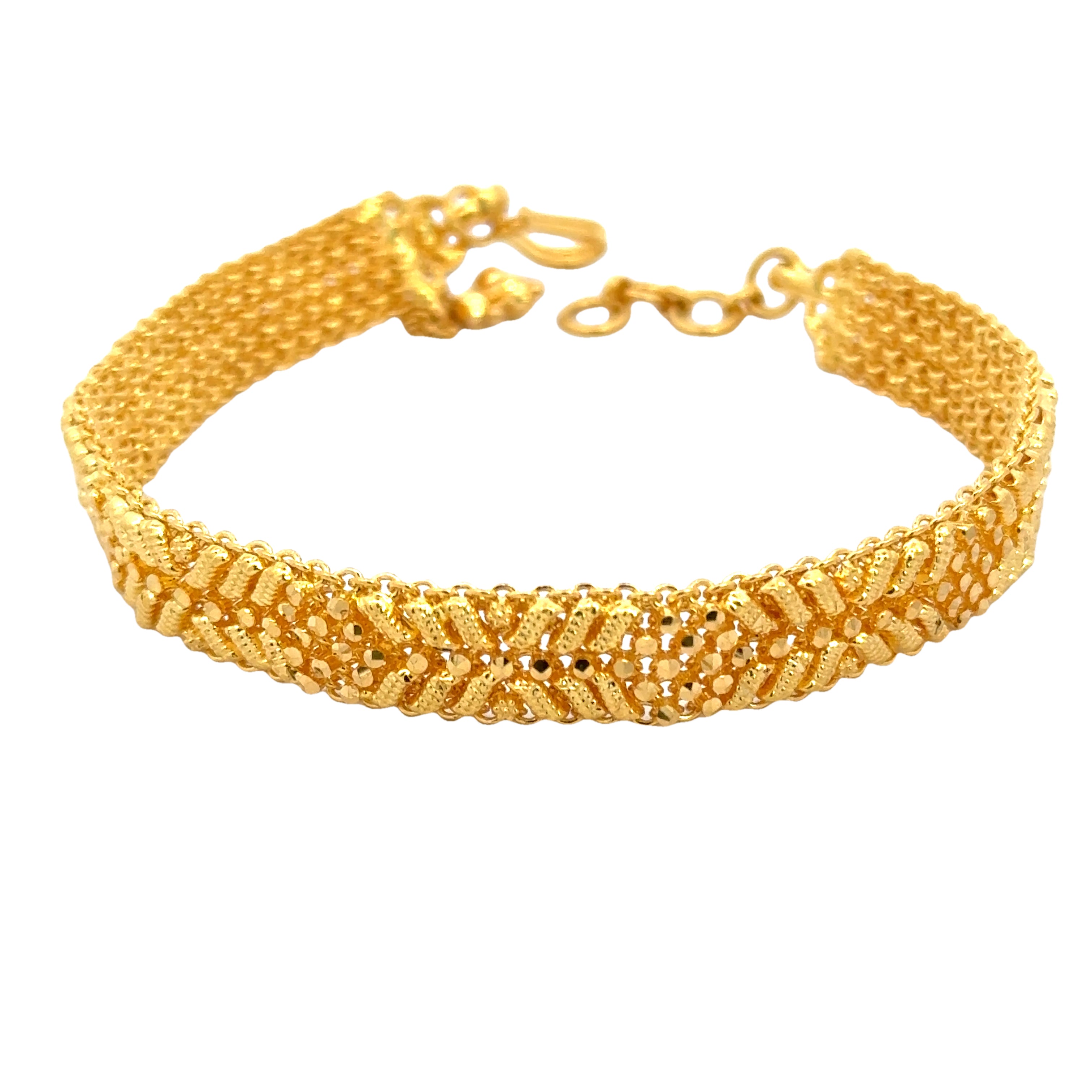 22k Yellow Gold Pata Filigree Bracelet measuring 8mm thickness x 7.5 inch length