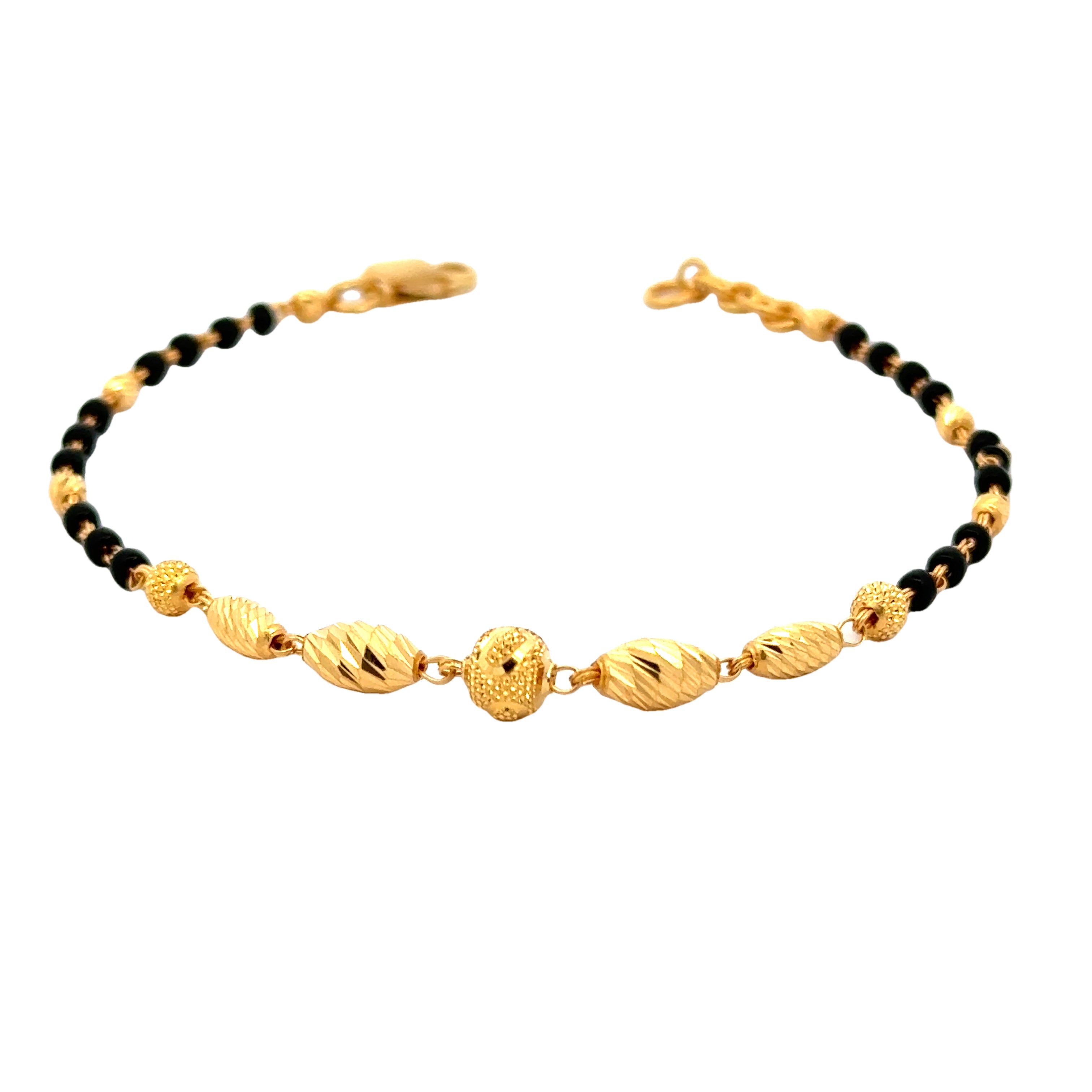 22k Yellow Gold Mangalsutra Bracelet measuring 5mm thickness x 7 inch length