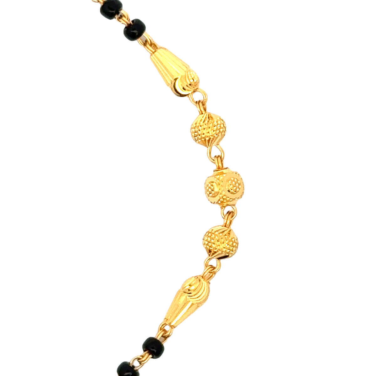 22k Yellow Gold Mangalsutra Bracelet measuring 4mm thickness x 7 inch length