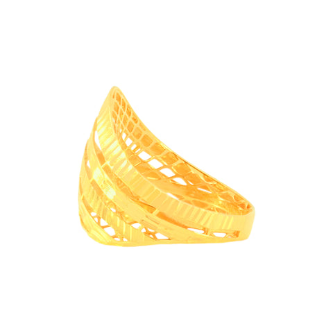22k Yellow Gold Cocktail Ring in size 6.2