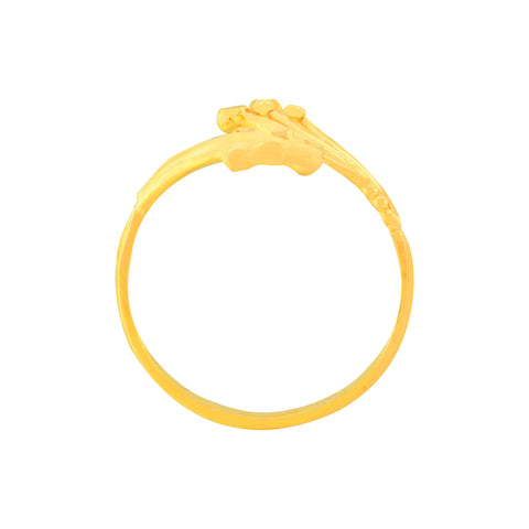 22k Yellow Gold Baby Ring in size 2.5 and total gold weight of 1.75g