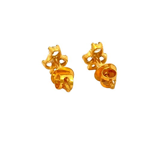 22k Yellow Gold Cubic Zirconia Clover Stud Earrings with gold weight of 1.028g