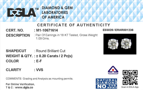 18k White Gold and Diamond Stud with gold weight of 1.09g