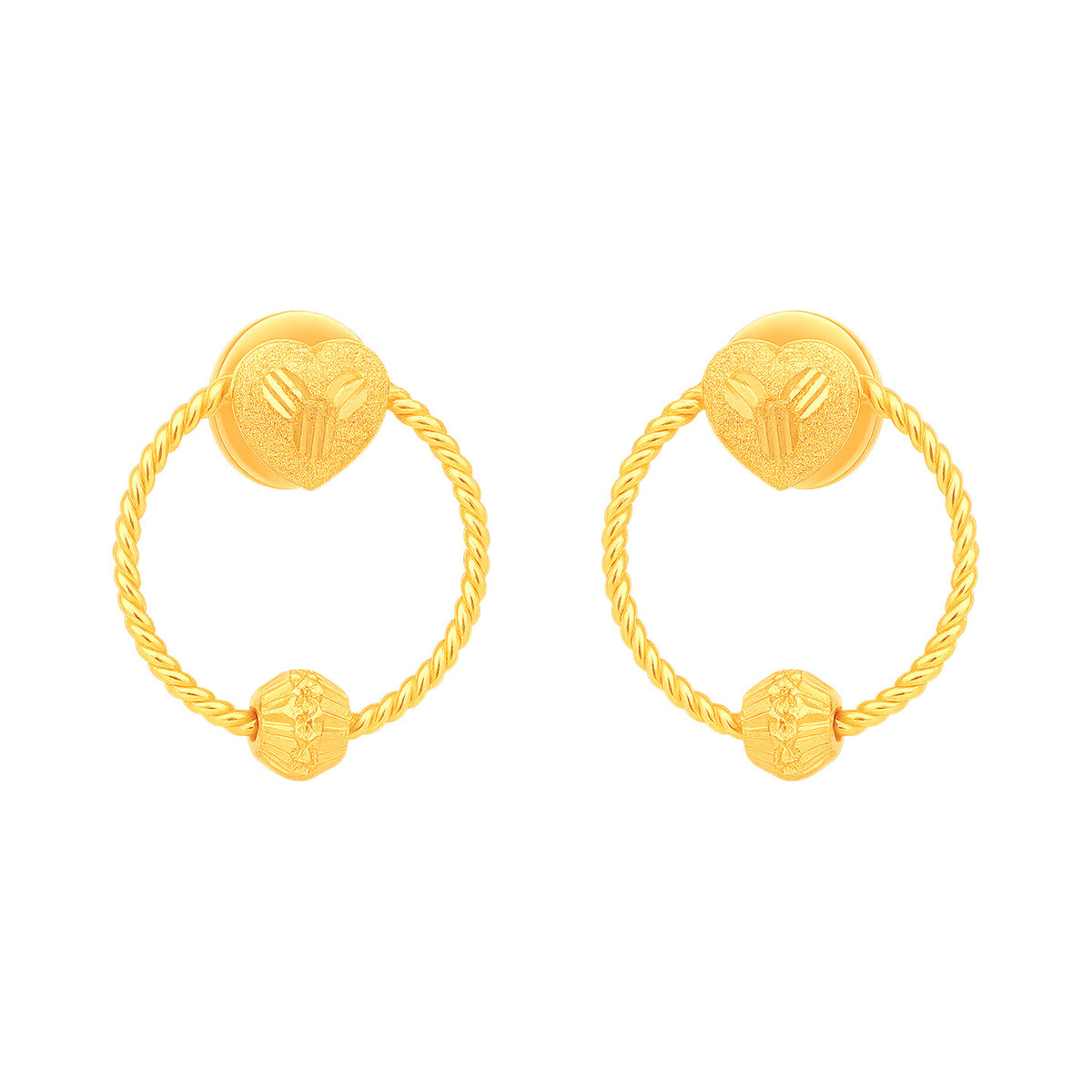 22k Yellow Gold Dangling Earrings with gold weight of 3.3g