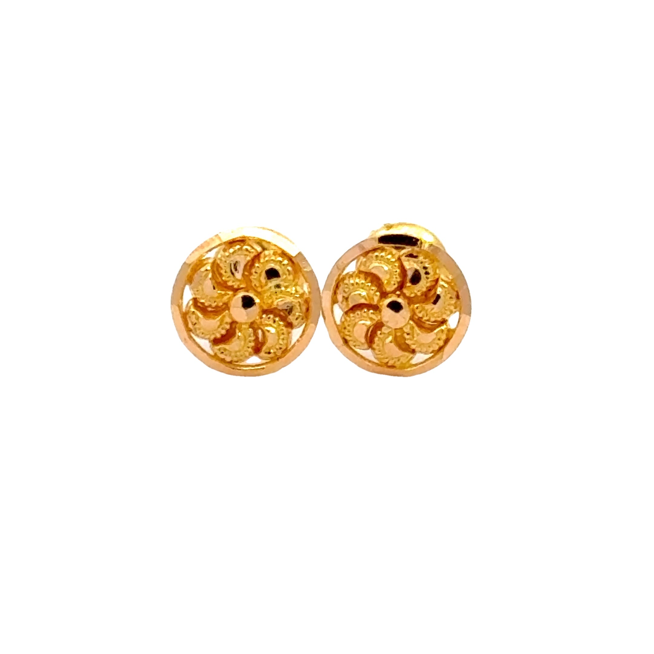 22k Yellow Gold Filigree Earrings with total gold weight of 1.5g