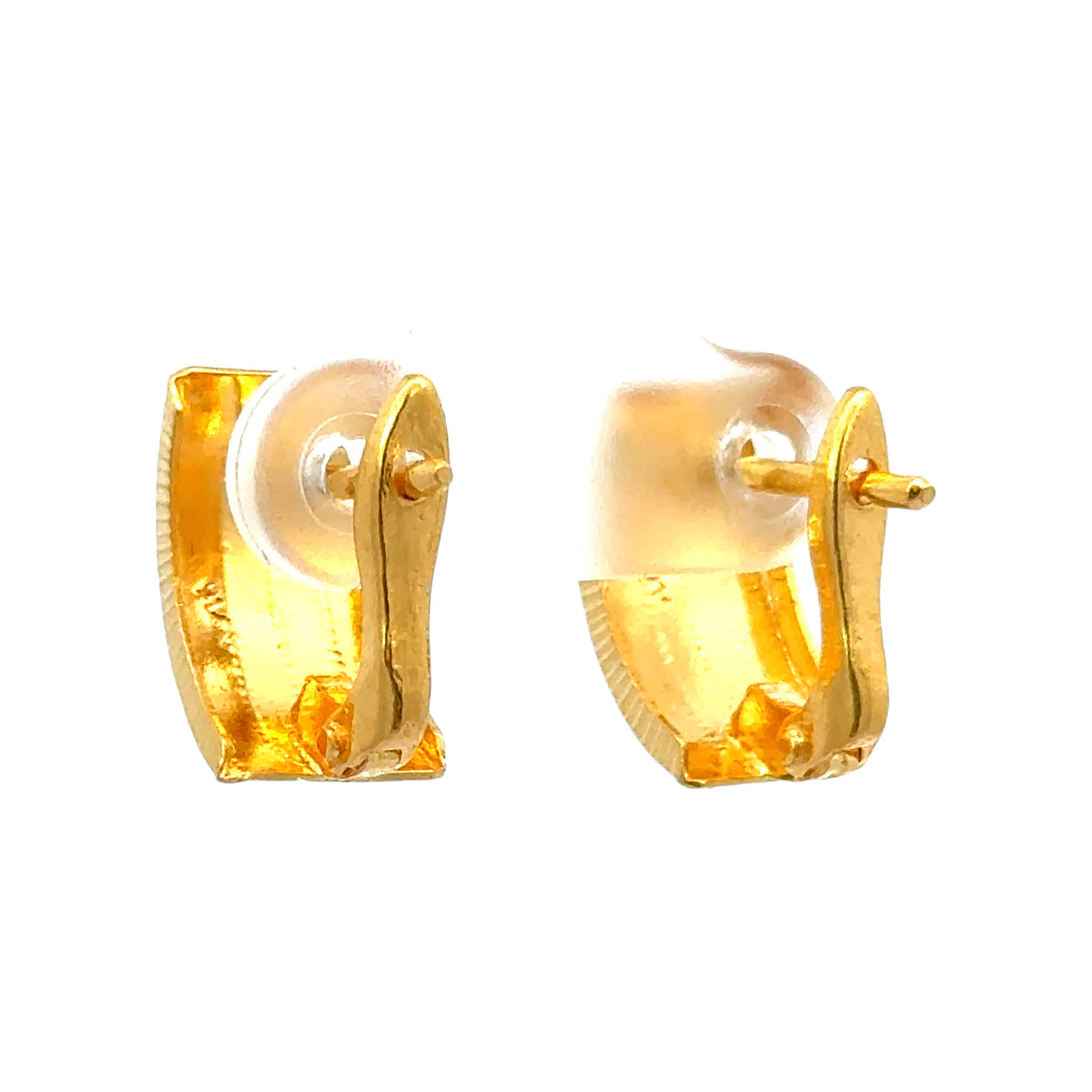 22k Yellow Gold Huggies Earrings with gold weight of 3.76g