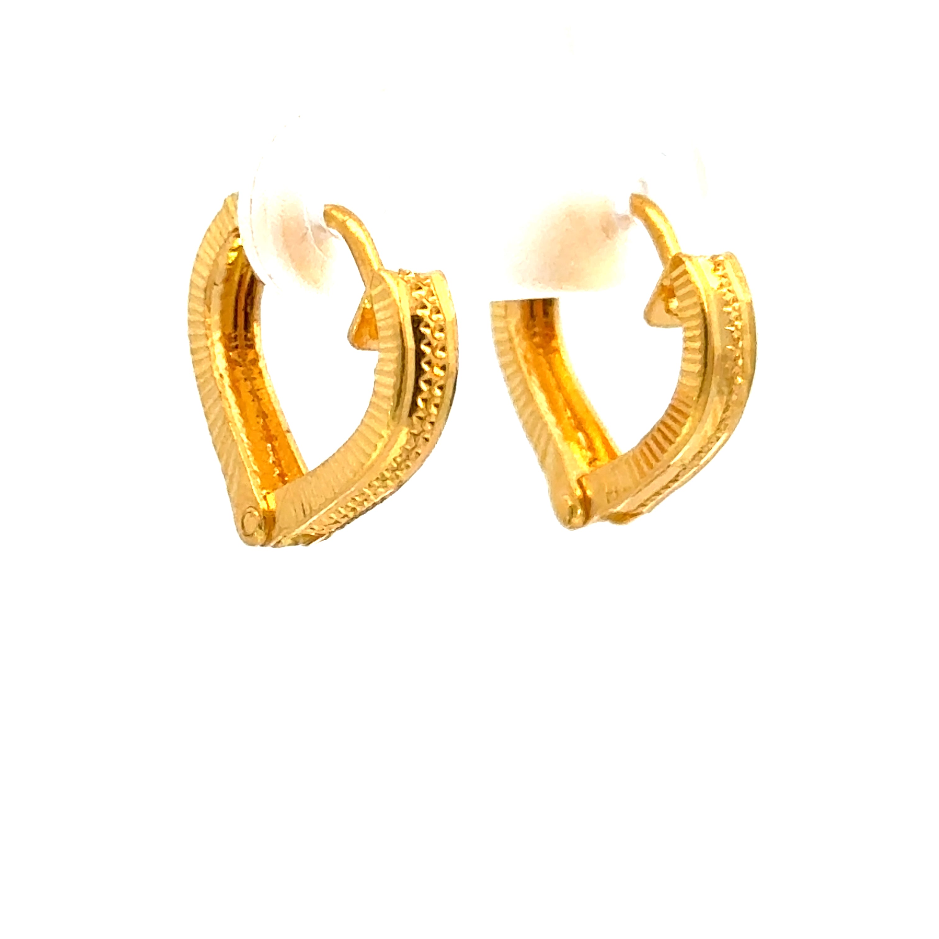 22k Yellow Gold Huggies Earrings with gold weight of 2.57g