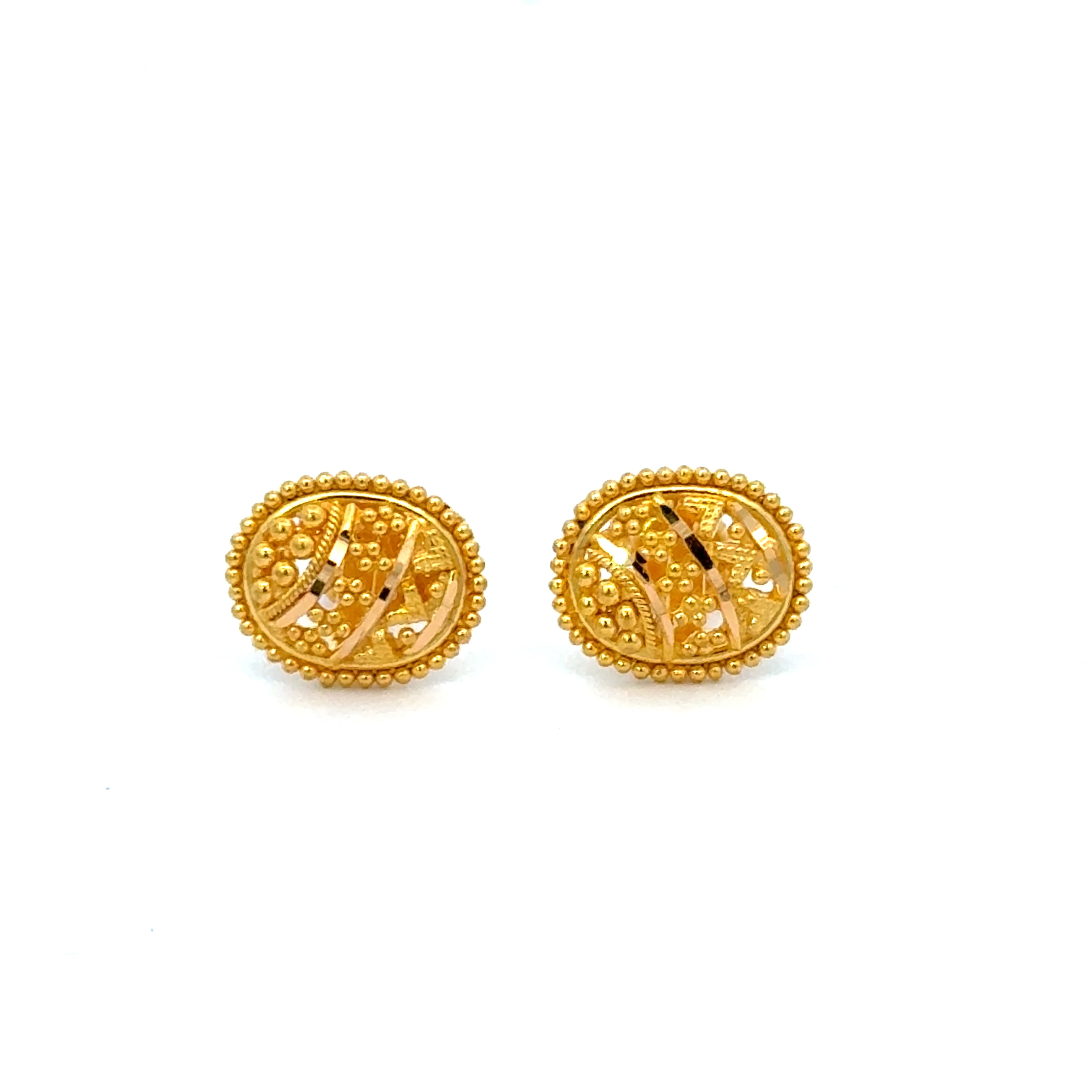 22k Yellow Gold Filigree Earrings with gold weight of 2.88g