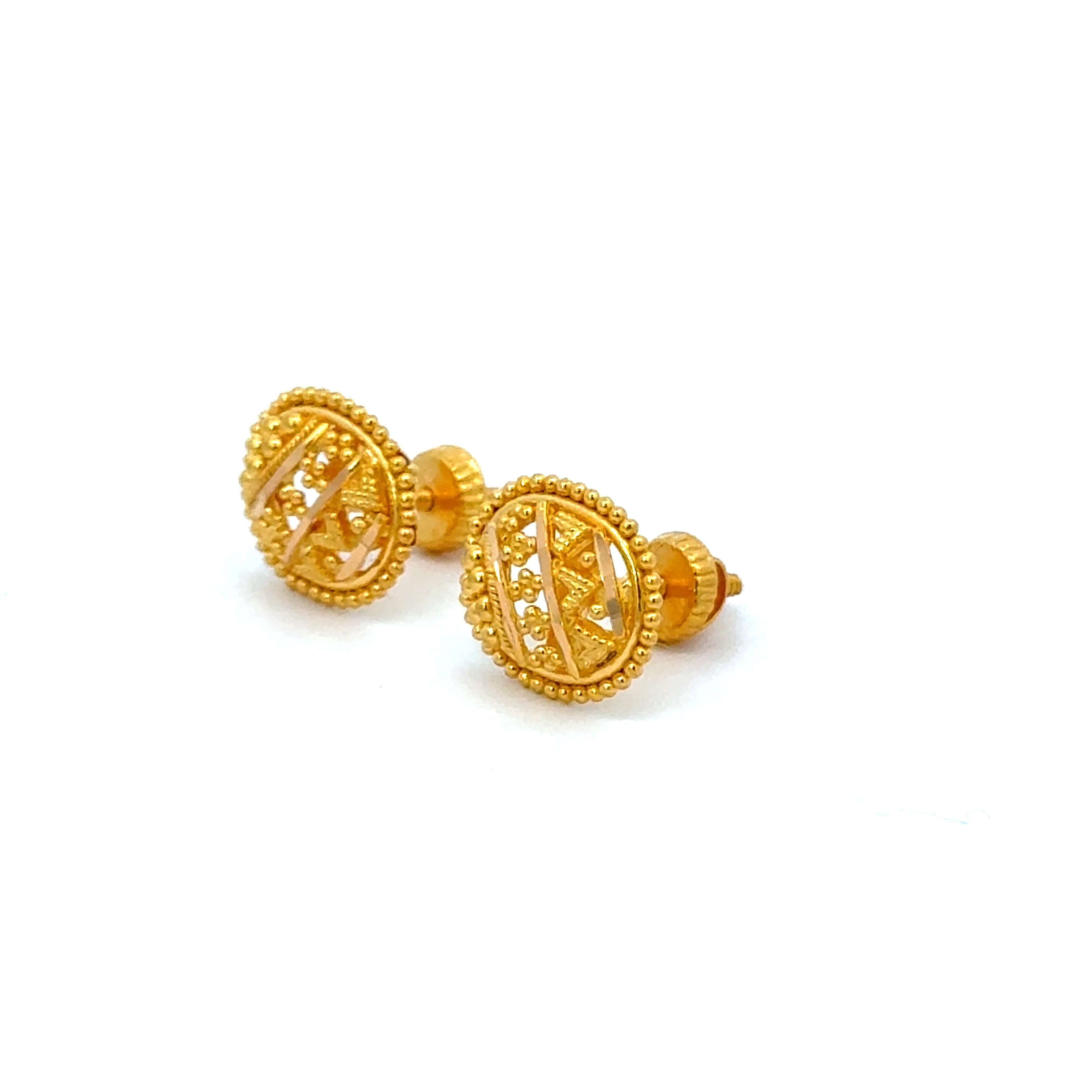 22k Yellow Gold Filigree Earrings with gold weight of 2.88g