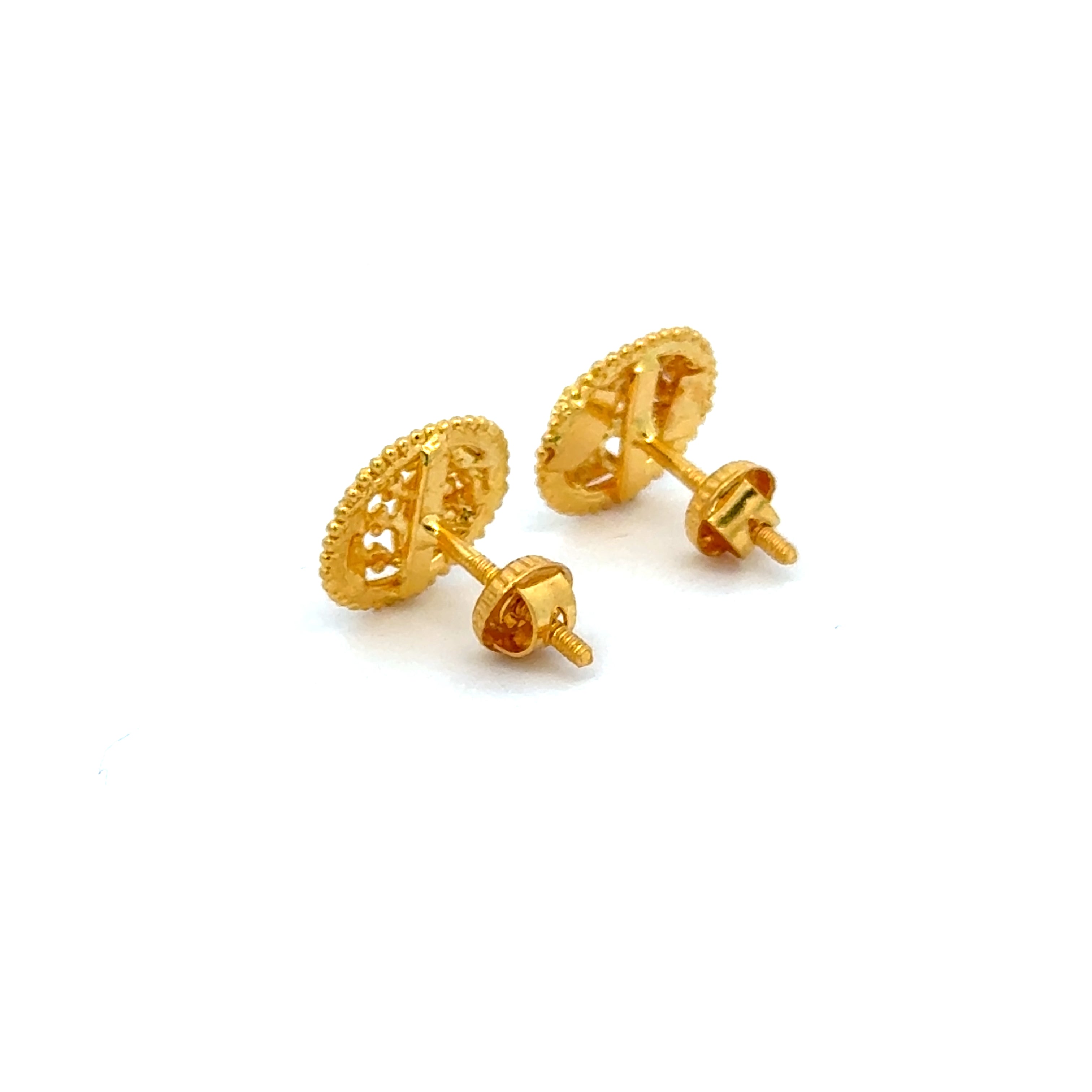 22k Yellow Gold Filigree Earrings with gold weight of 2.88g