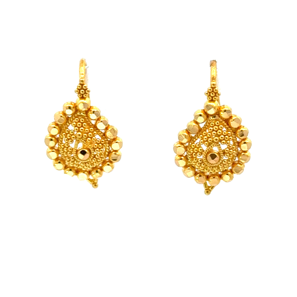 22k Yellow Gold Filigree Earrings with gold weight of 2.57g