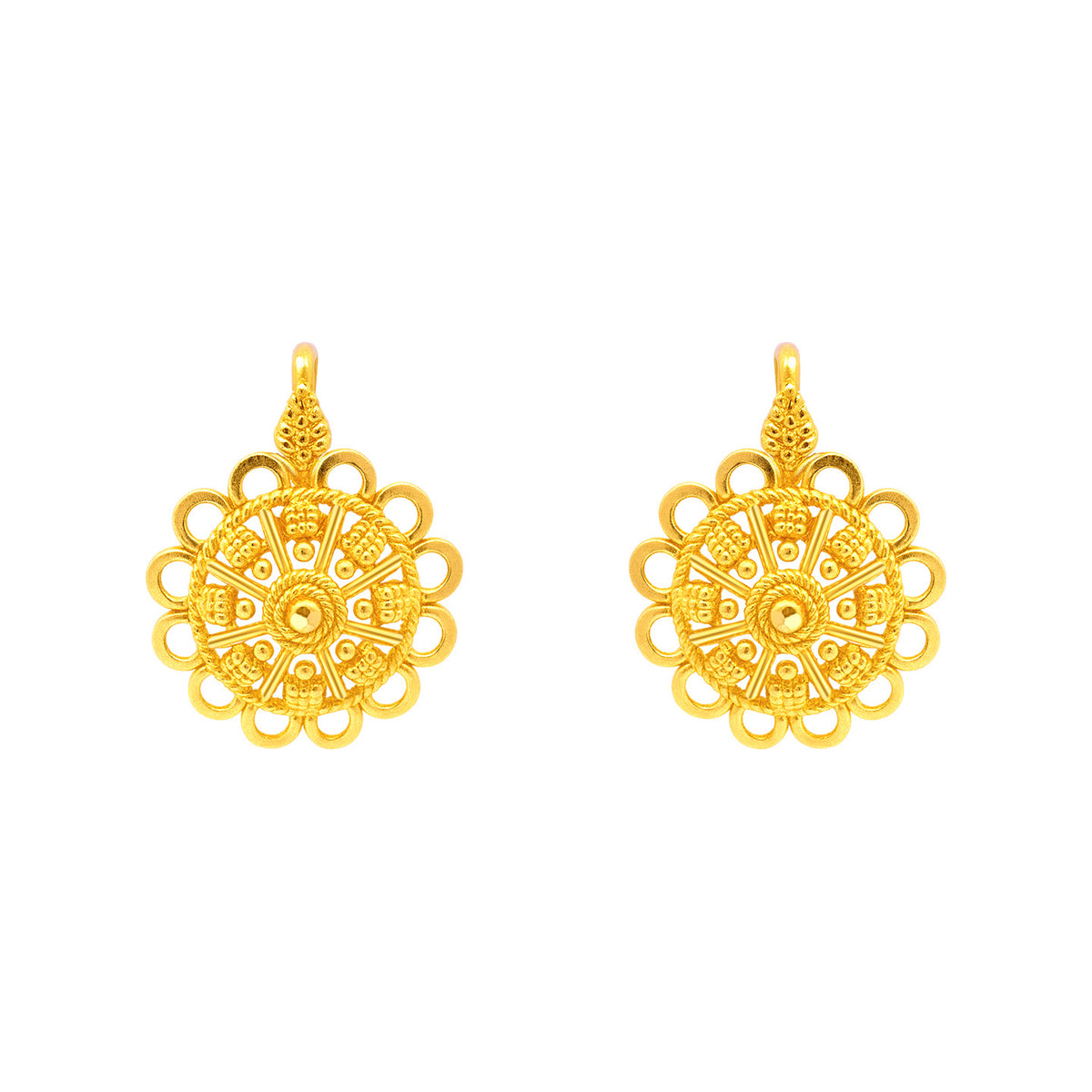 22k Yellow Gold Filigree Earrings with gold weight of 2.72g