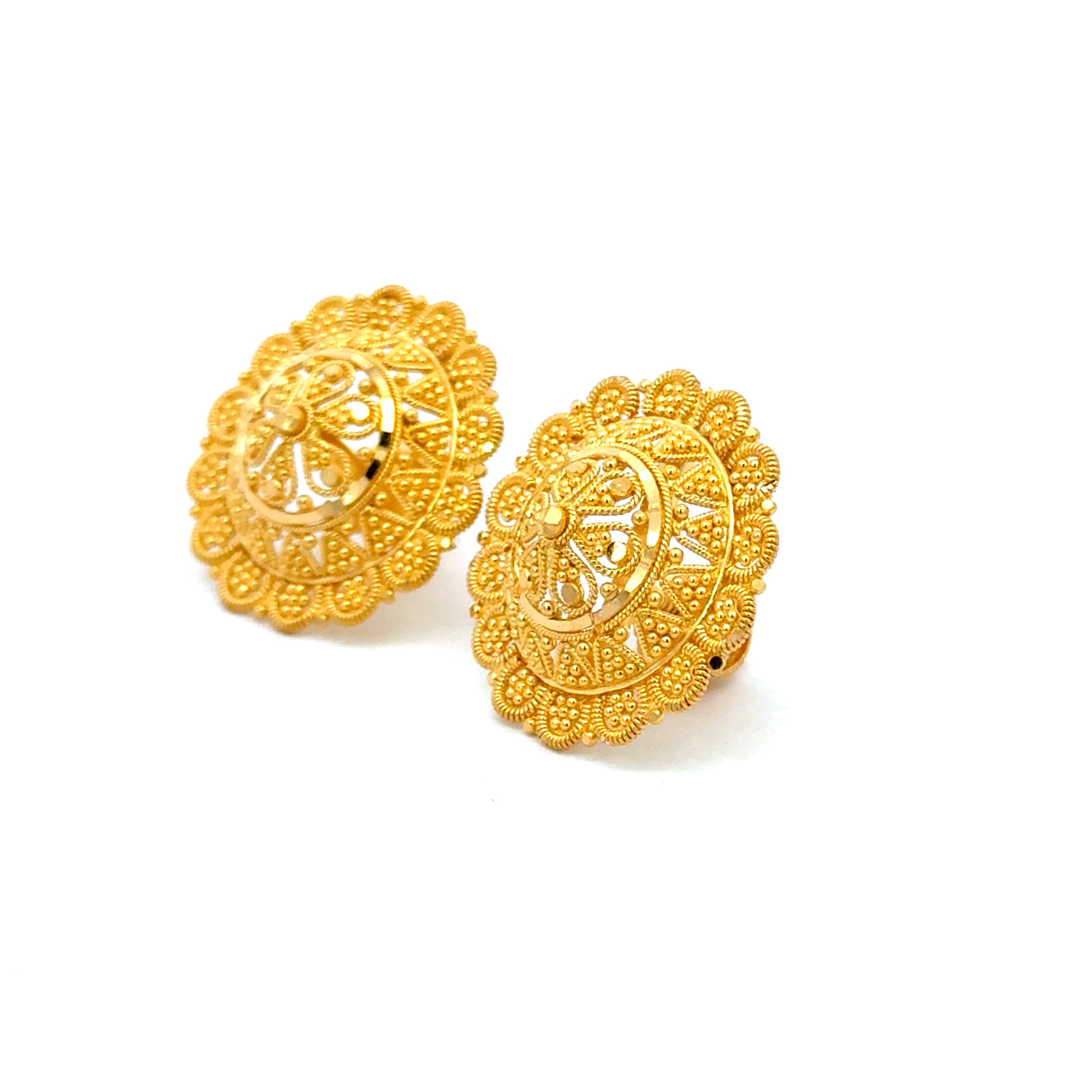 22k Yellow Gold Filigree Medium Earrings with gold weight of 9.6g