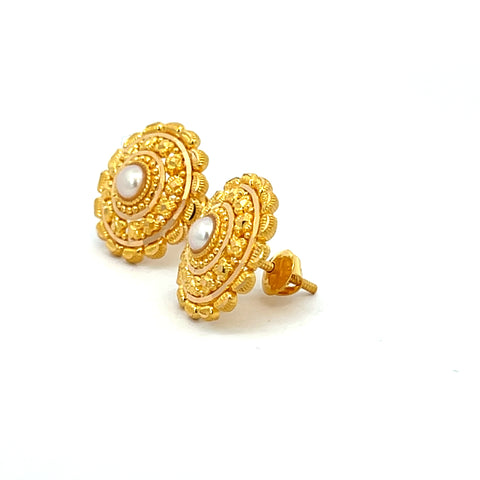 22k Yellow Gold Filigree Medium Earrings with gold weight of 5.2g