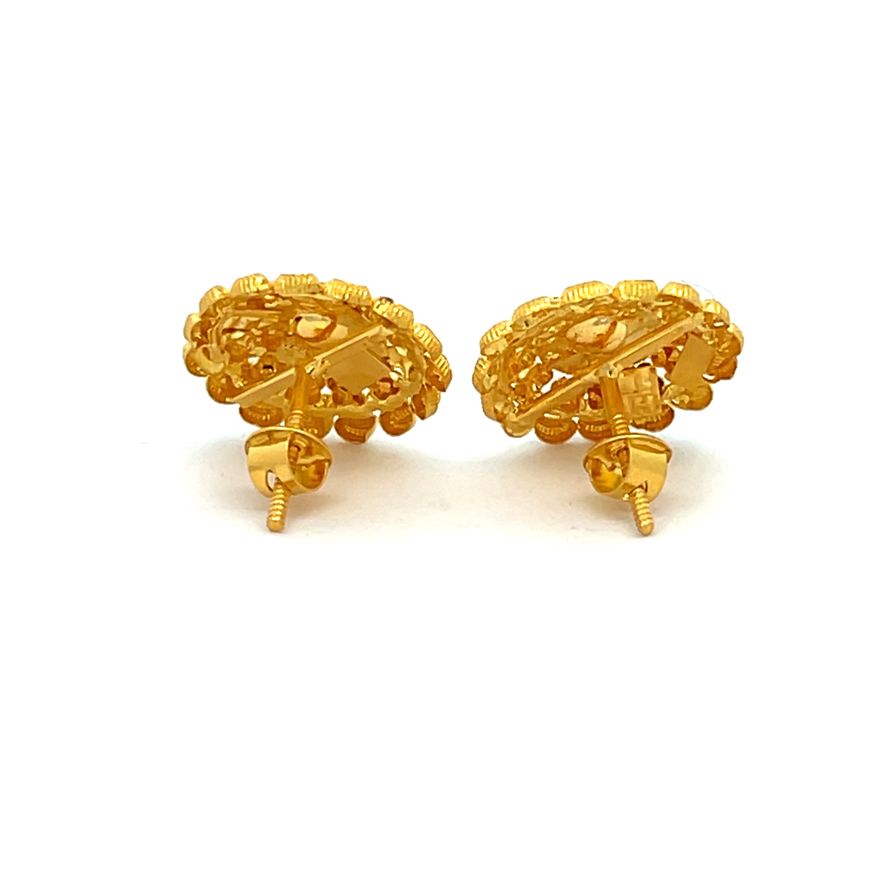 22k Yellow Gold Filigree Medium Earrings with gold weight of 5.2g