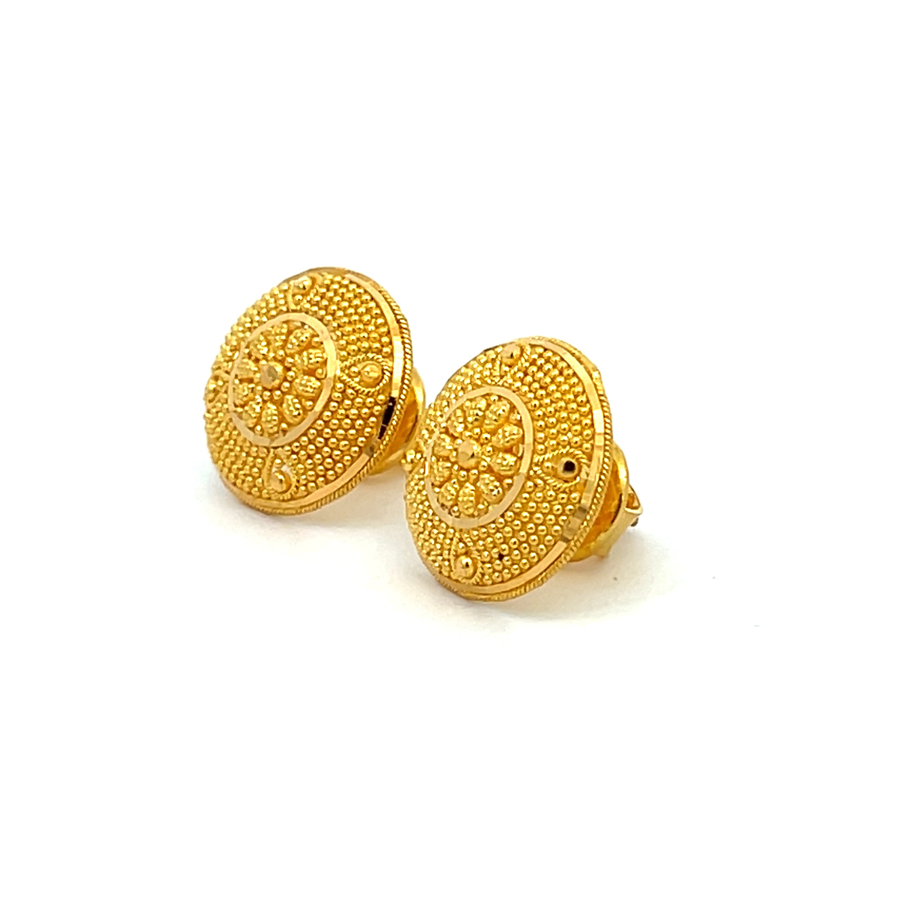 22k Yellow Gold Filigree Medium Earrings with gold weight of 7.13g