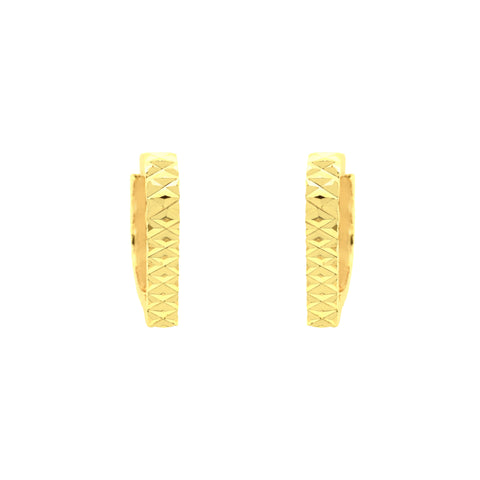 22k Yellow Gold Hoop Medium Earrings with gold weight of 3.66g