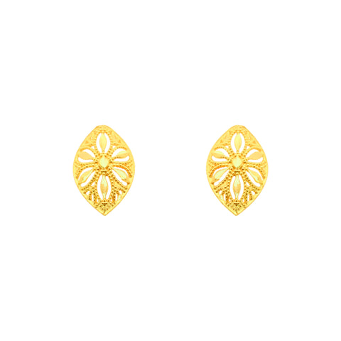 22k Yellow Gold Filigree Medium Earrings with gold weight of 1.53g