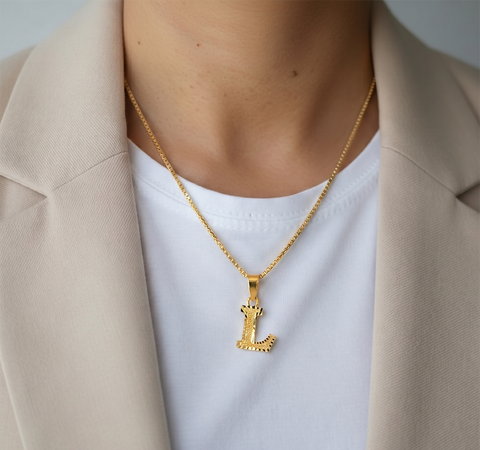 22K Yellow Gold Initial L Pendant with gold weight of 0.74g