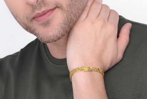22K Yellow Gold Fancy Men's Bracelet measuring 2mm thickness x 9.1 inch length