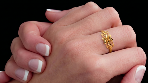 22k Yellow Gold Filigree Fancy Ring in size 8 and total gold weight of 1.48g
