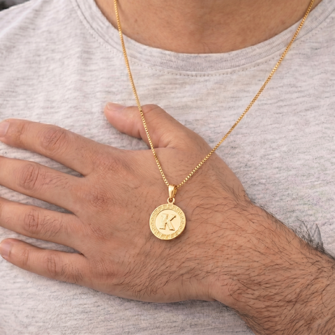 22K Yellow Gold Initial K Pendant with gold weight of 2.01g