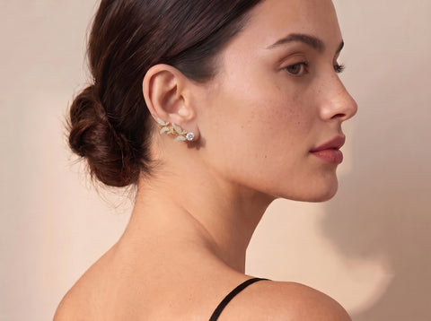 22k Yellow Cubic Zirconia Fancy Ear Climber Buttefly Earrings with gold weight of 3.8g