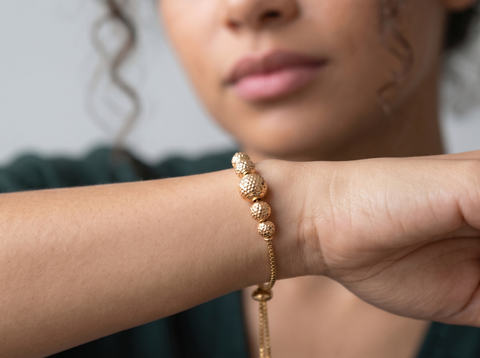 22K Yellow Gold Adjustable Ball-Bead Bracelet measuring 8.09mm thickness