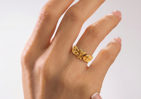 22k Yellow Gold Filigree Butterfly Ring in size 6.5 and total gold weight of 2.87g