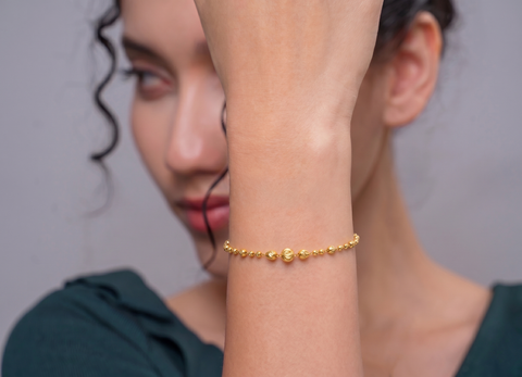 22K Yellow Gold Ball-Bead Bracelet measuring 2.6mm thickness x 7.5 inch length