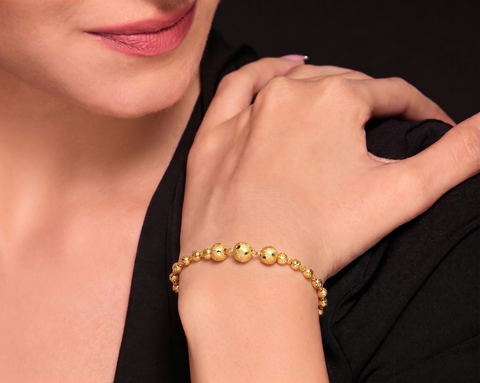 22K Yellow Gold Ball-Bead Bracelet measuring 2.6mm thickness x 7.7 inch length
