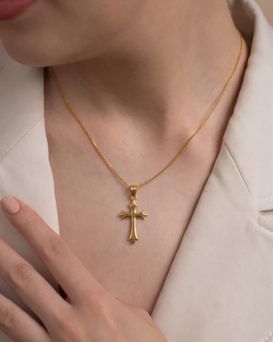 22K Yellow Gold Religious Cross Large Pendant with gold weight of 1.38g