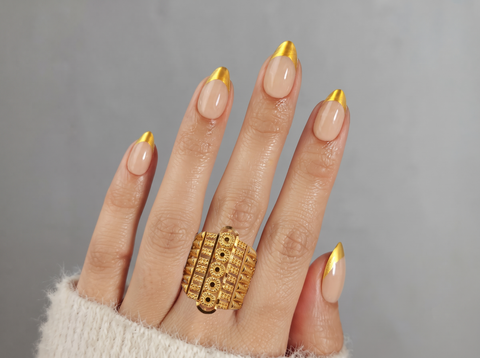 22k Yellow Gold Filigree Ring in size 7.2 and total gold weight of 3.61g