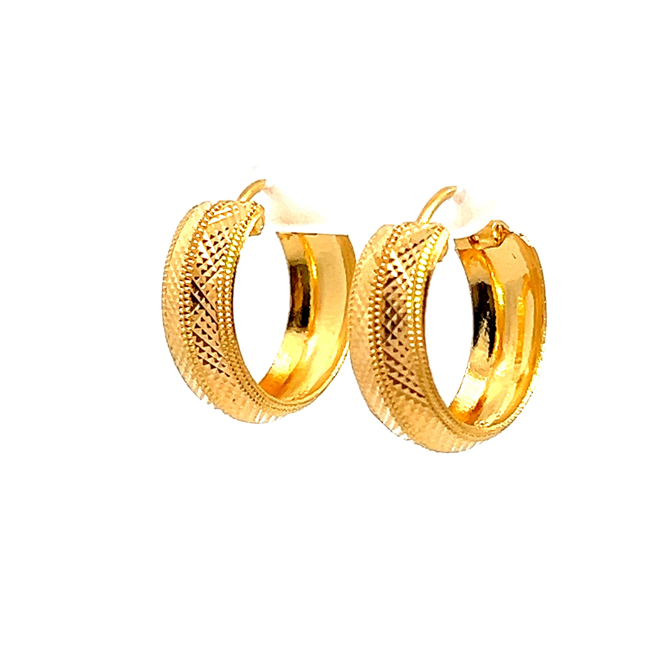 22k Yellow Gold Medium Shimmery Patterned Earrings