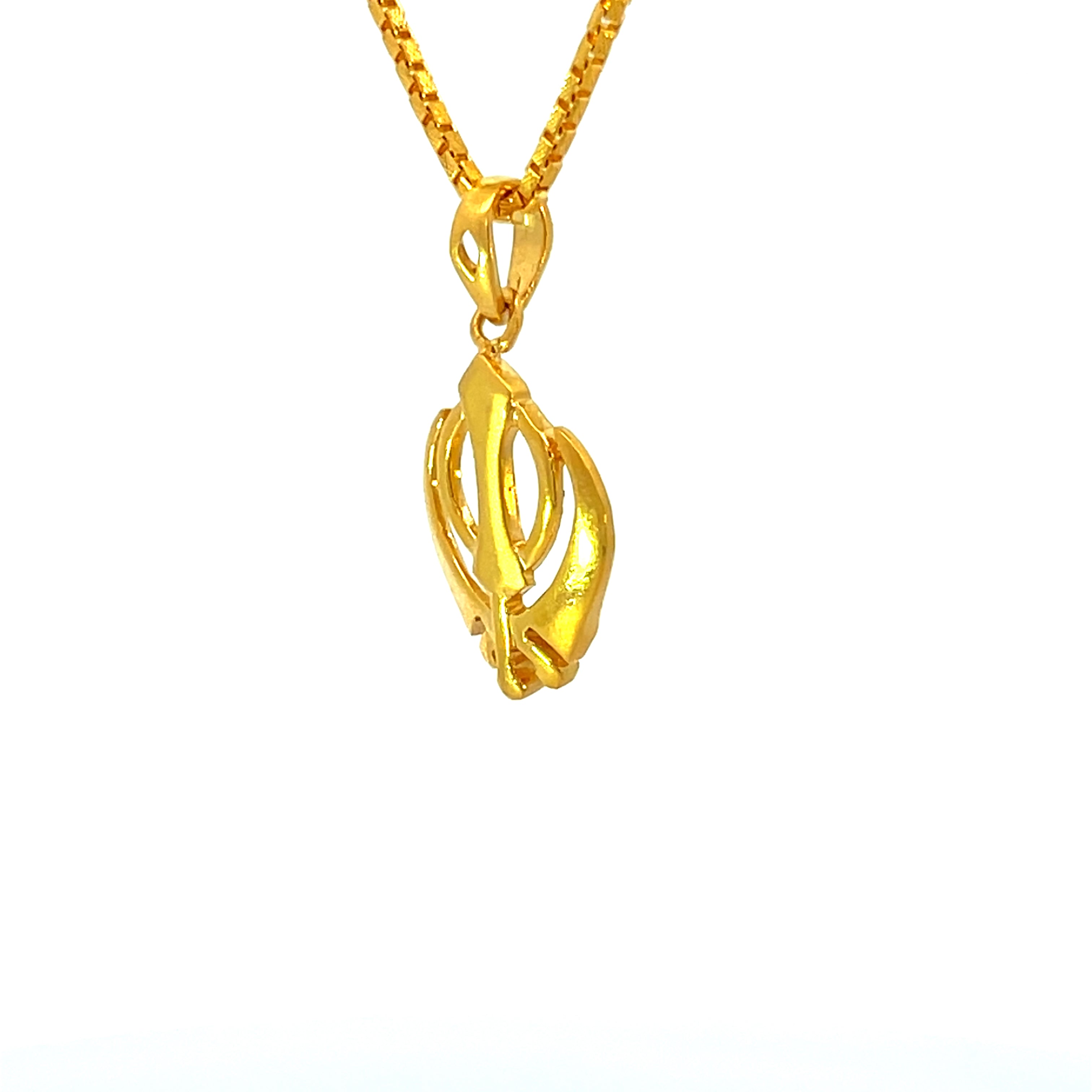 22k Yellow Gold Khanda Religious Medium Pendants with gold weight of 2.75g