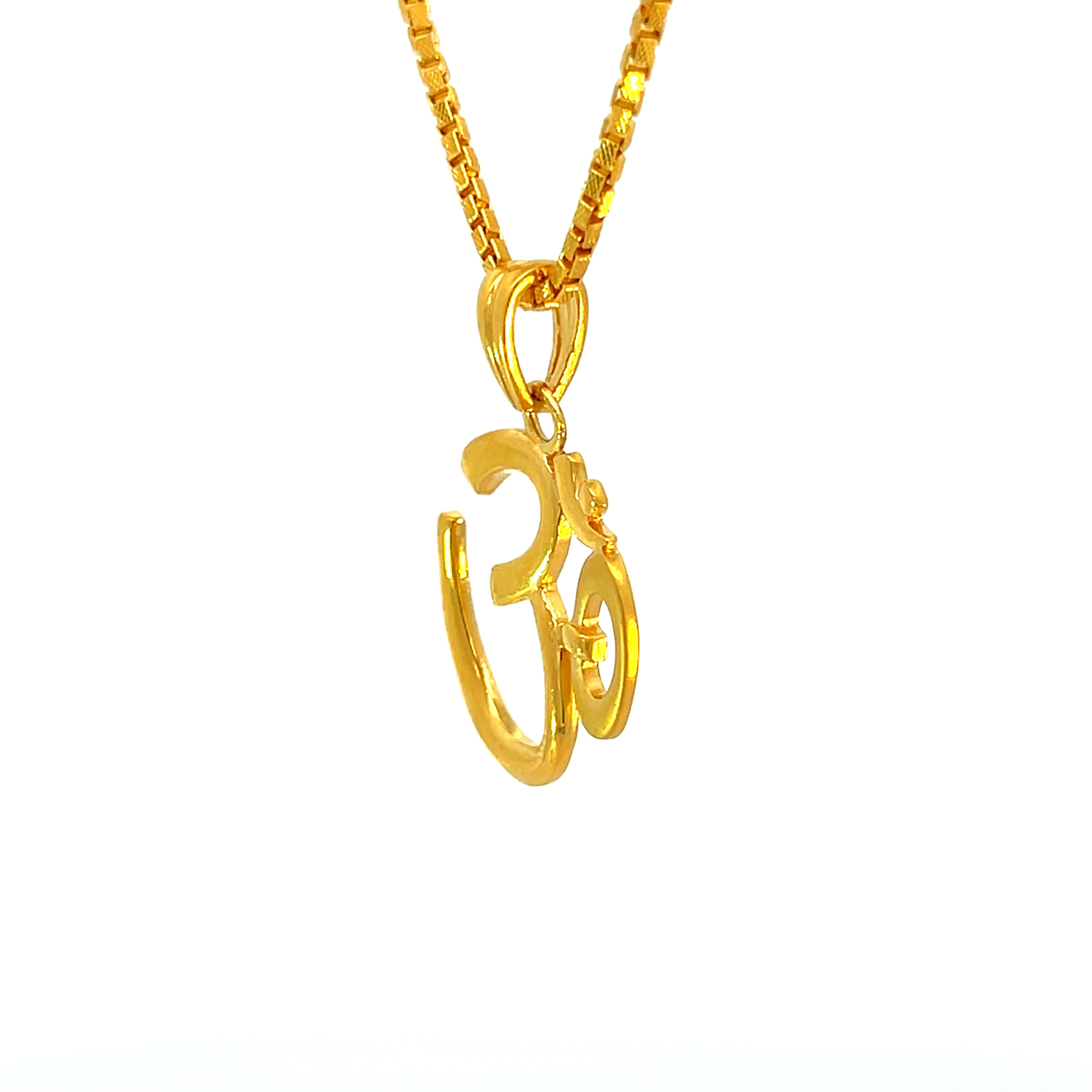 22k Yellow Gold Om Religious Large Pendants with gold weight of 2.94g