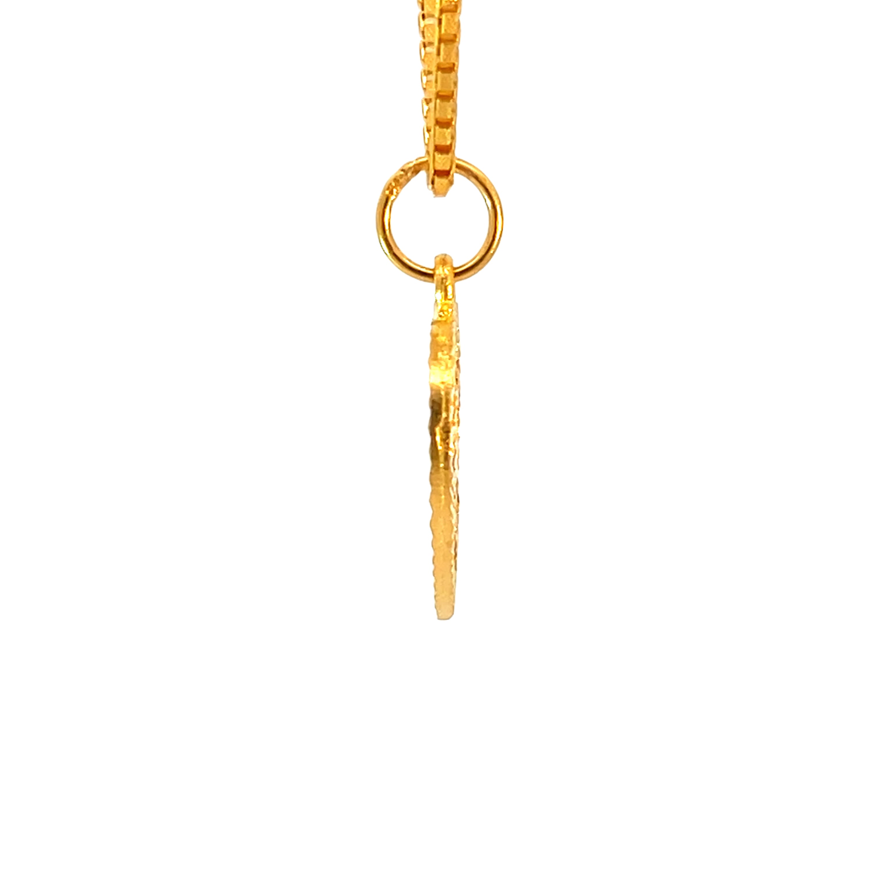 22k Yellow Gold Religious Om Medium Pendants with gold weight of 4.78g