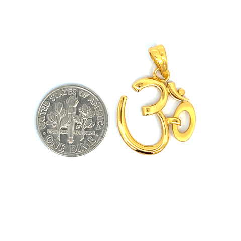 22K Yellow Gold Religious Om Medium Pendants with gold weight of 2.62g