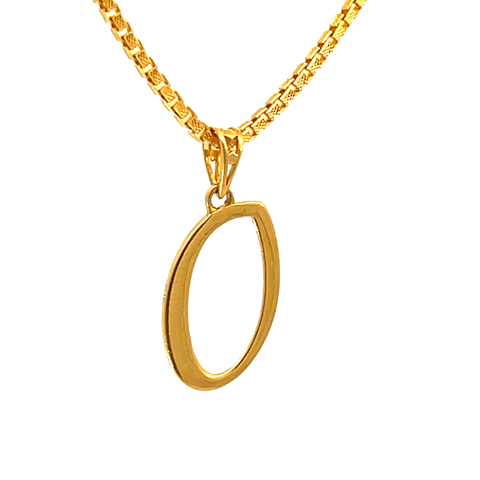 22K Yellow Gold Initial Initial O Pendants with gold weight of 0.93g