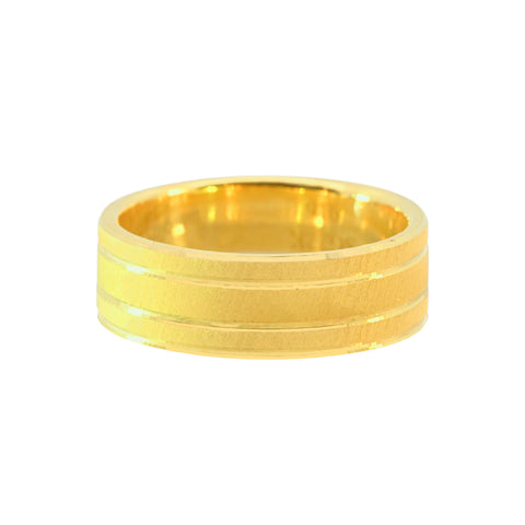 22k Yellow Gold Dreamy Ethereal Wedding Band Ring measuring 8 x 6mm  thickness